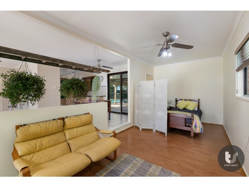 7 Jacaranda Road, Capalaba QLD 4157