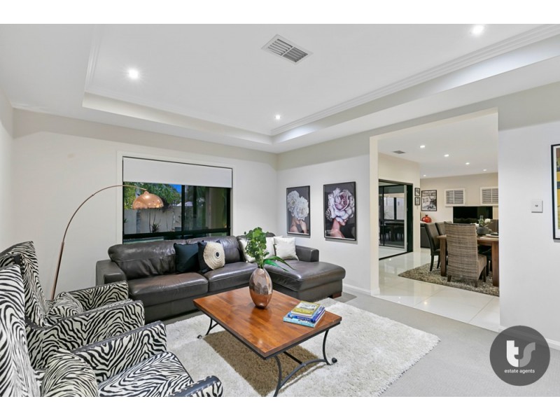 73 Beachcrest Road, Wellington Point QLD 4160