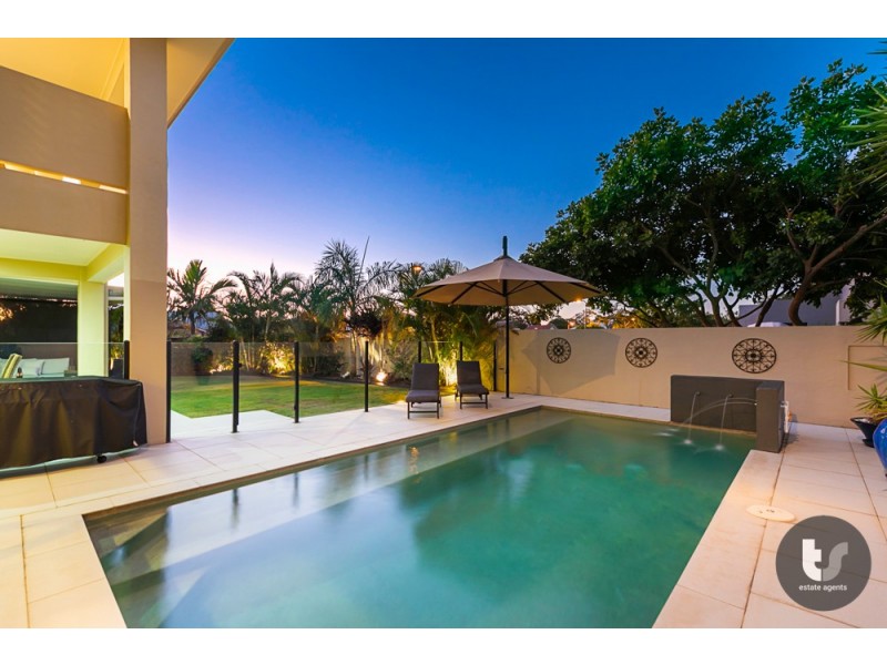 73 Beachcrest Road, Wellington Point QLD 4160