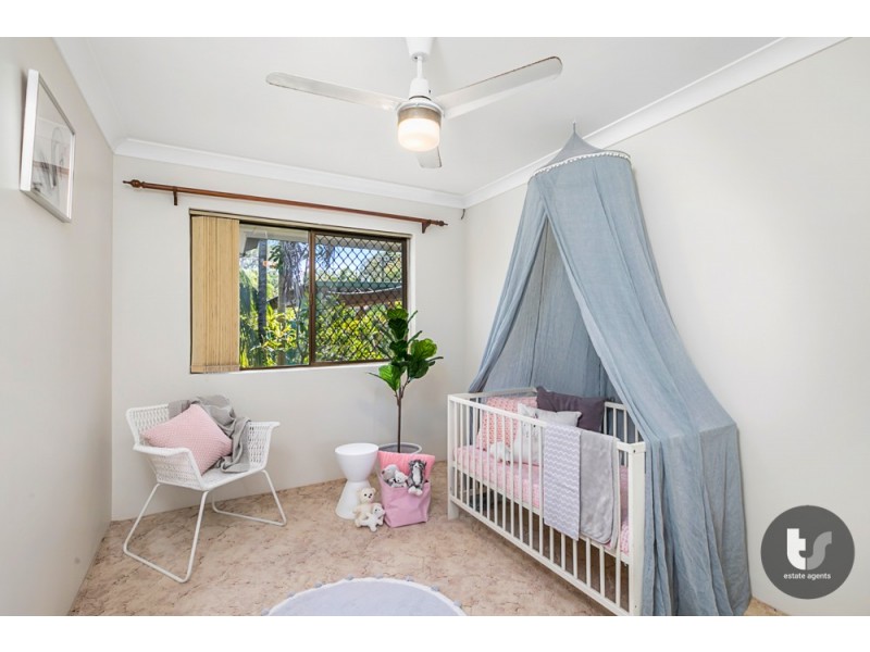 6 Kalmia Drive, Redland Bay QLD 4165