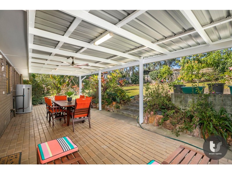 6 Kalmia Drive, Redland Bay QLD 4165