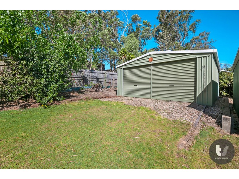 6 Kalmia Drive, Redland Bay QLD 4165