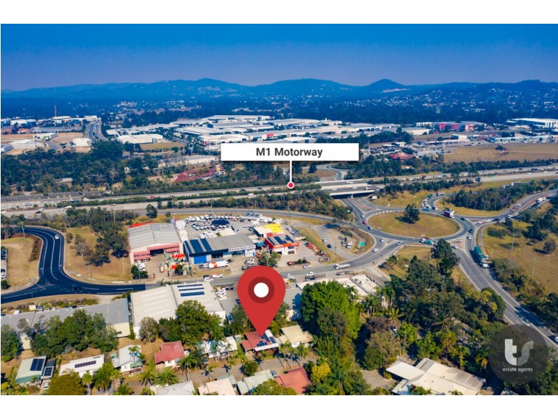 4 Woodlands Drive, Stapylton QLD 4207