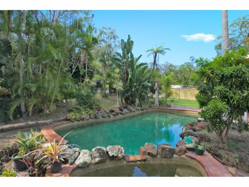 347 Redland Bay Road, Capalaba QLD 4157