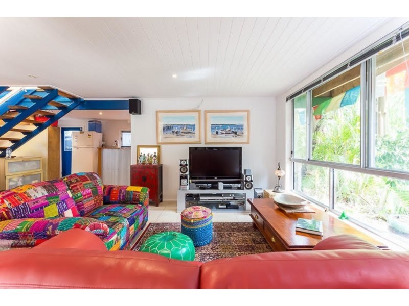 5 Mareela Street, Coochiemudlo Island QLD 4184