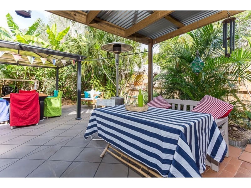 5 Mareela Street, Coochiemudlo Island QLD 4184