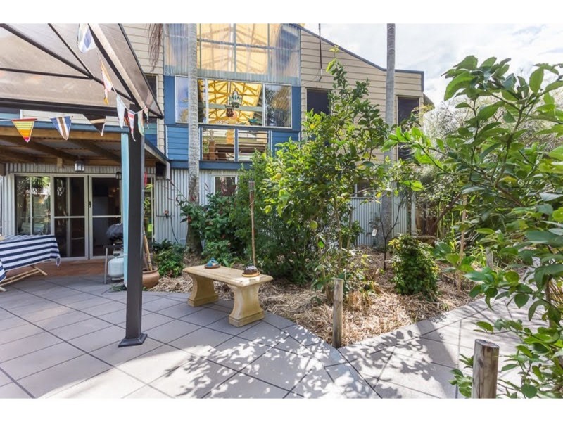 5 Mareela Street, Coochiemudlo Island QLD 4184