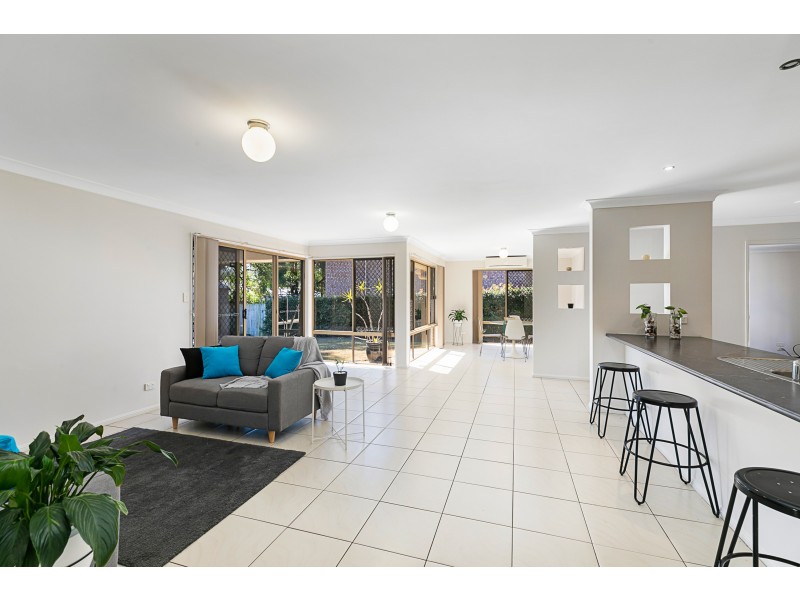 48 Hardy Road, Birkdale QLD 4159
