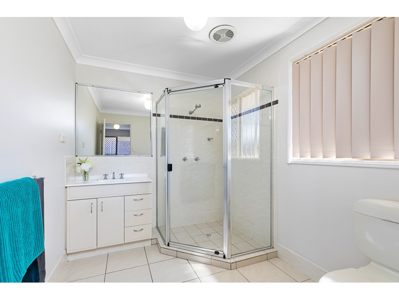 48 Hardy Road, Birkdale QLD 4159