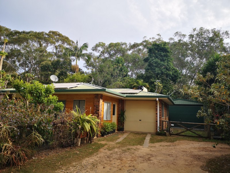 48-50 Stradbroke Drive, Russell Island QLD 4184