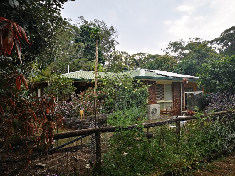 48-50 Stradbroke Drive, Russell Island QLD 4184