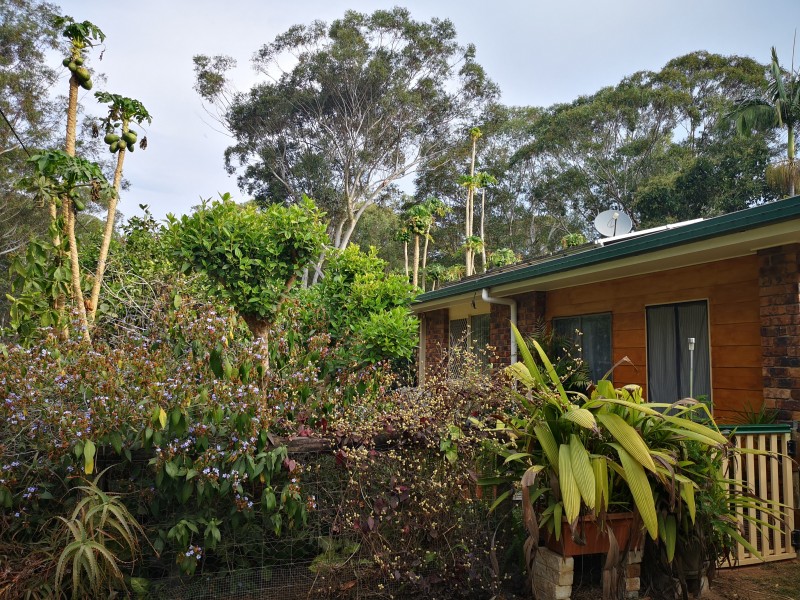 48-50 Stradbroke Drive, Russell Island QLD 4184