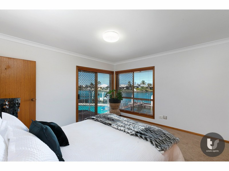 75 Masthead Drive, Raby Bay QLD 4163