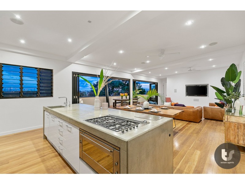 48 Zeehan Street, Wavell Heights QLD 4012