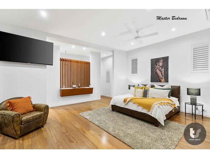 48 Zeehan Street, Wavell Heights QLD 4012