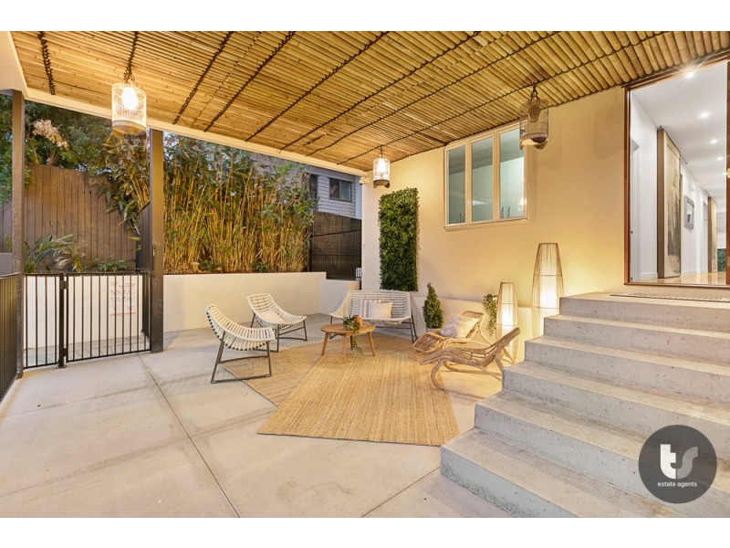 48 Zeehan Street, Wavell Heights QLD 4012