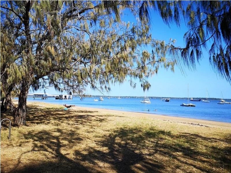 20 Moonah Street, Coochiemudlo Island QLD 4184