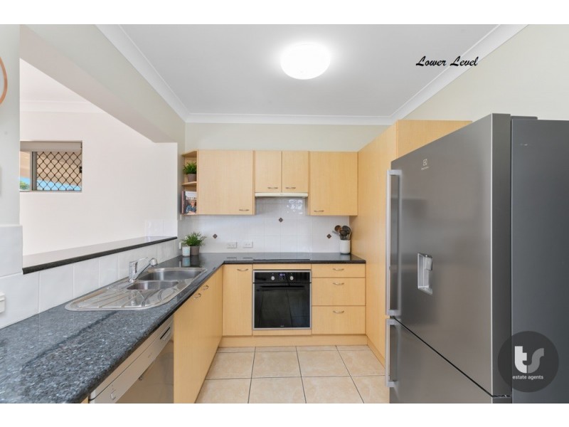 5 Price Avenue, Birkdale QLD 4159