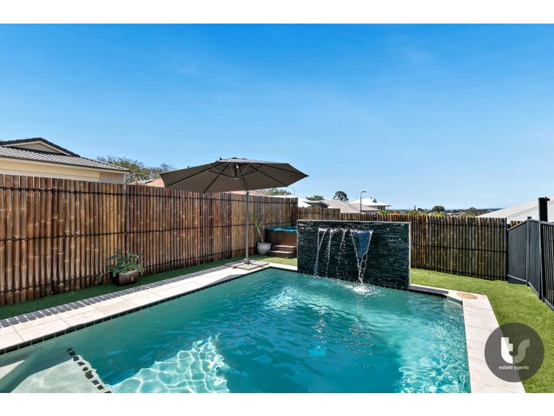 37 Cypress Street, Redland Bay QLD 4165