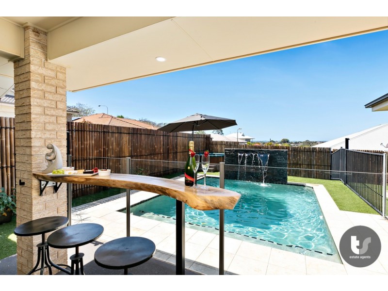 37 Cypress Street, Redland Bay QLD 4165