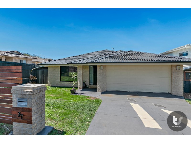 37 Cypress Street, Redland Bay QLD 4165