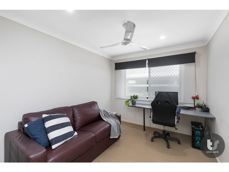 37 Cypress Street, Redland Bay QLD 4165