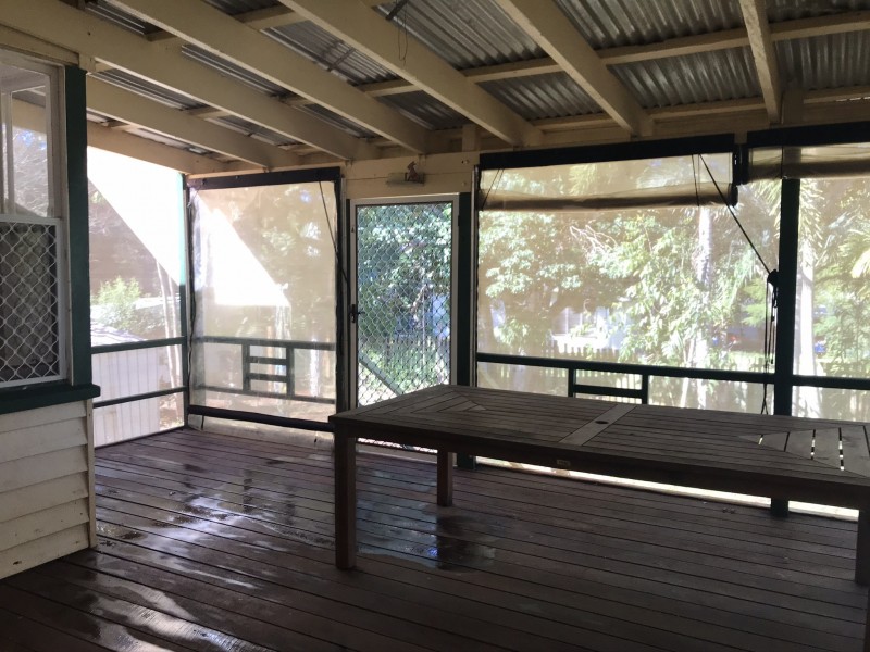 17 Kingfisher Street, Coochiemudlo Island QLD 4184