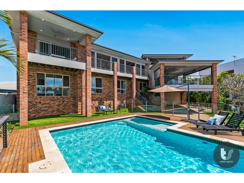 7 Finuge Court, Victoria Point QLD 4165