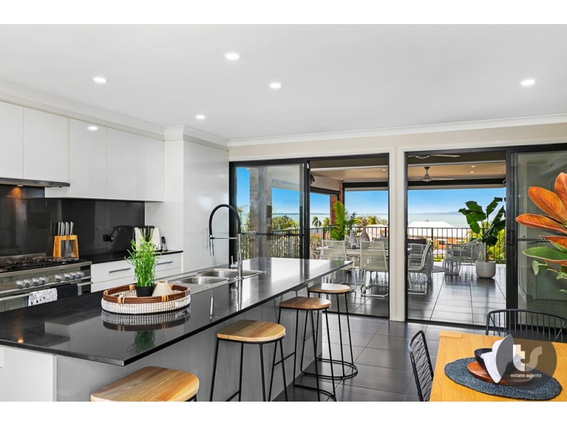 7 Finuge Court, Victoria Point QLD 4165