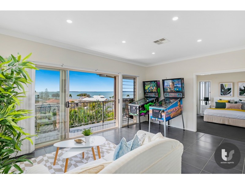 7 Finuge Court, Victoria Point QLD 4165