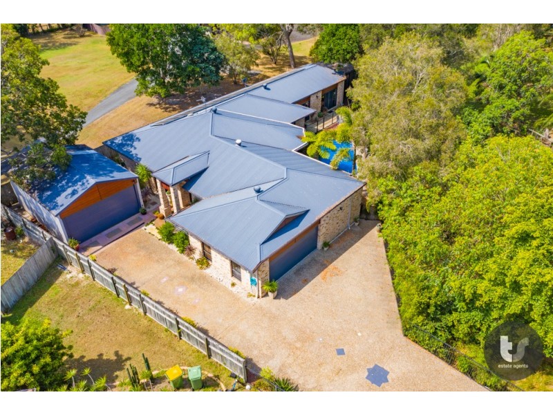 17 Jay Crescent, Redland Bay QLD 4165