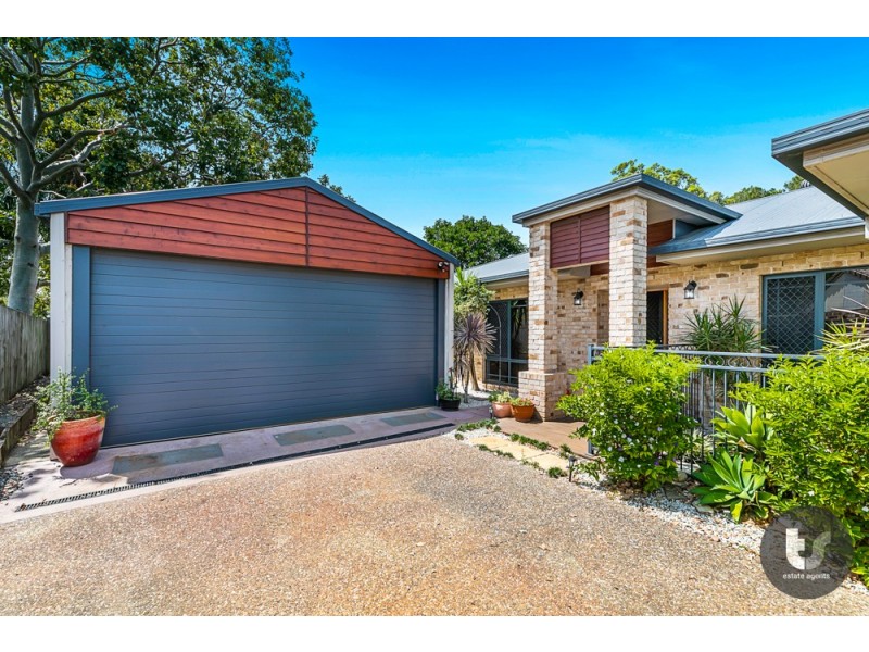 17 Jay Crescent, Redland Bay QLD 4165