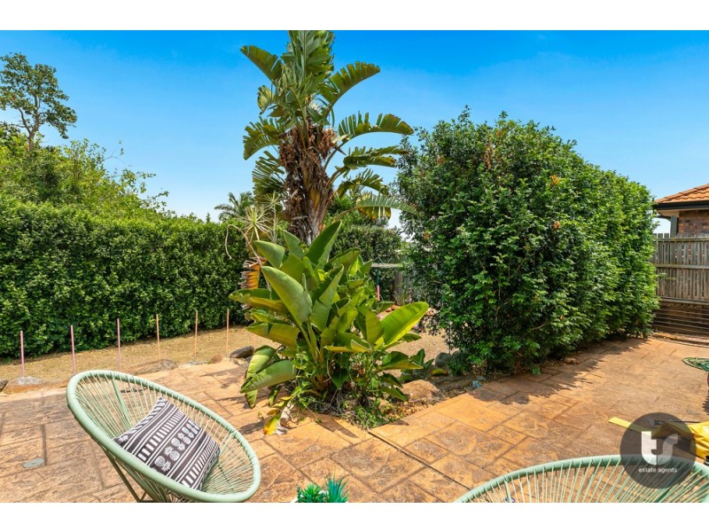 14 Gleneagles Court, Redland Bay QLD 4165