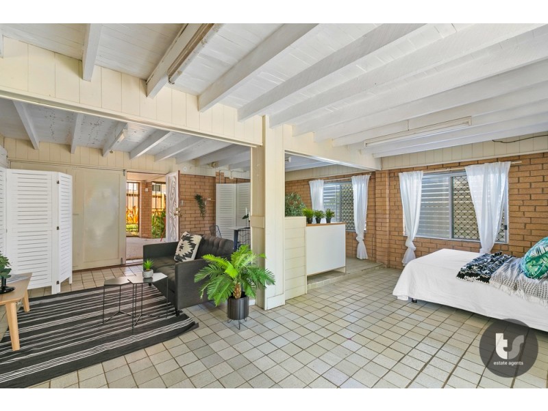 35 Howlett Road, Capalaba QLD 4157