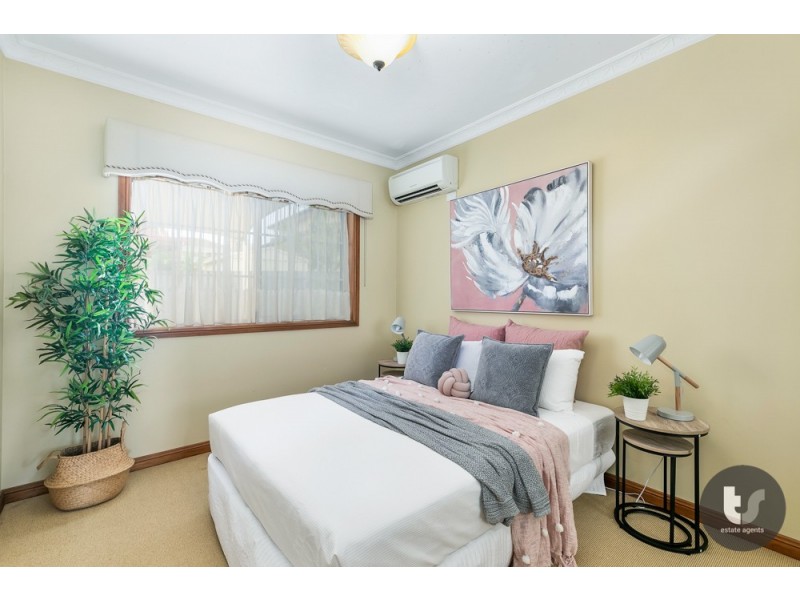 10 Lincoln Place, Stretton QLD 4116