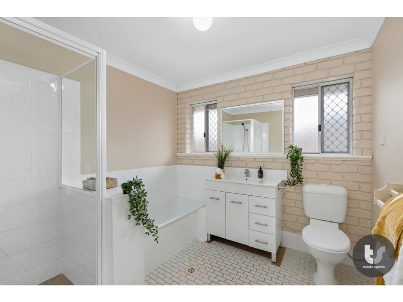 13a Lexlen Court, Cleveland QLD 4163