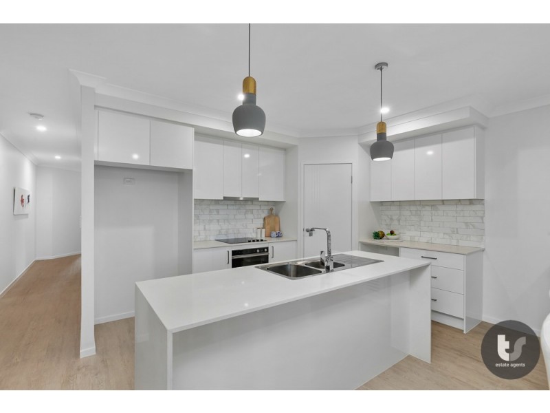 1/139 Main Street, Redland Bay QLD 4165