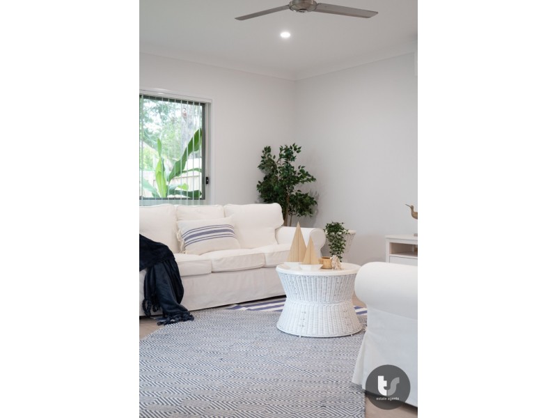 1/139 Main Street, Redland Bay QLD 4165