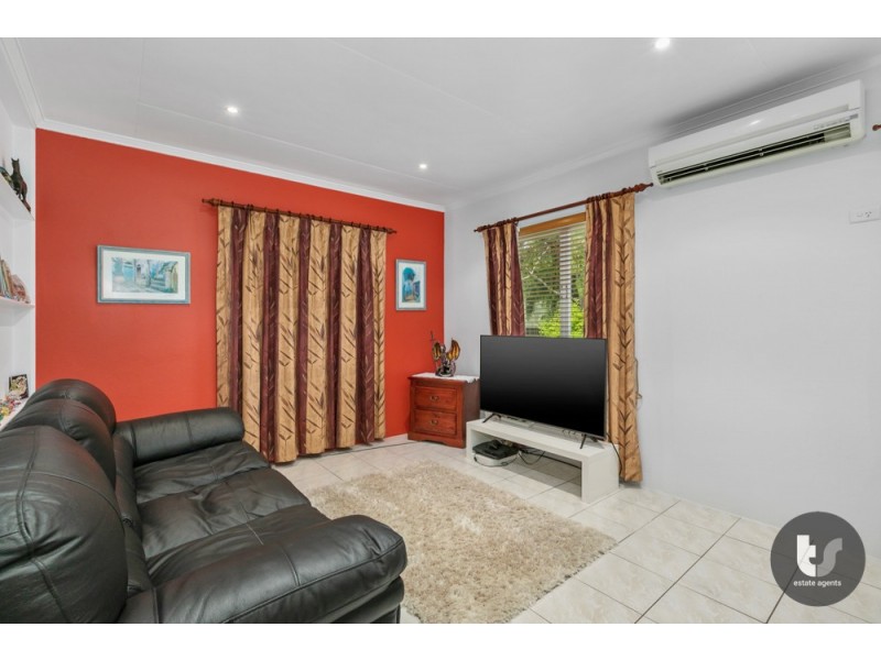 241 Redland Bay Road, Capalaba QLD 4157