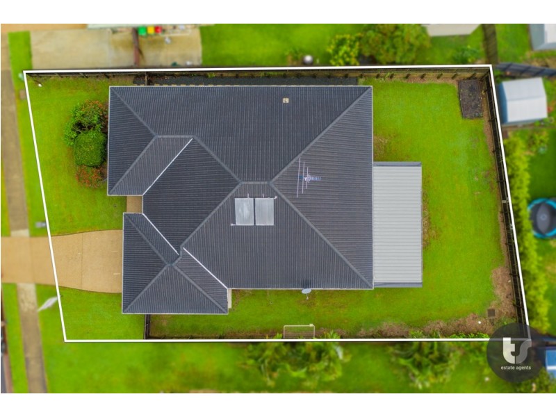 76 School Road, Victoria Point QLD 4165