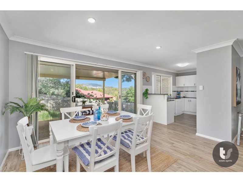 15 Paris Parade, Ormeau QLD 4208