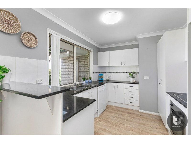 15 Paris Parade, Ormeau QLD 4208