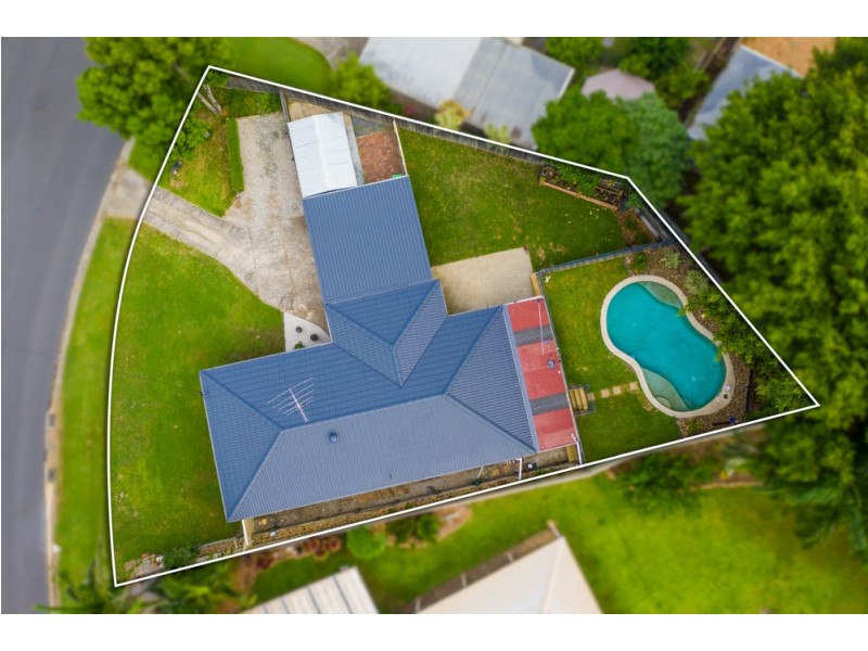 19 Sylvania Street, Wellington Point QLD 4160