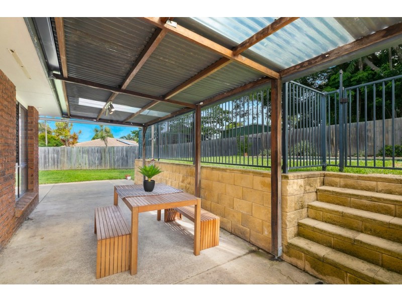 19 Sylvania Street, Wellington Point QLD 4160