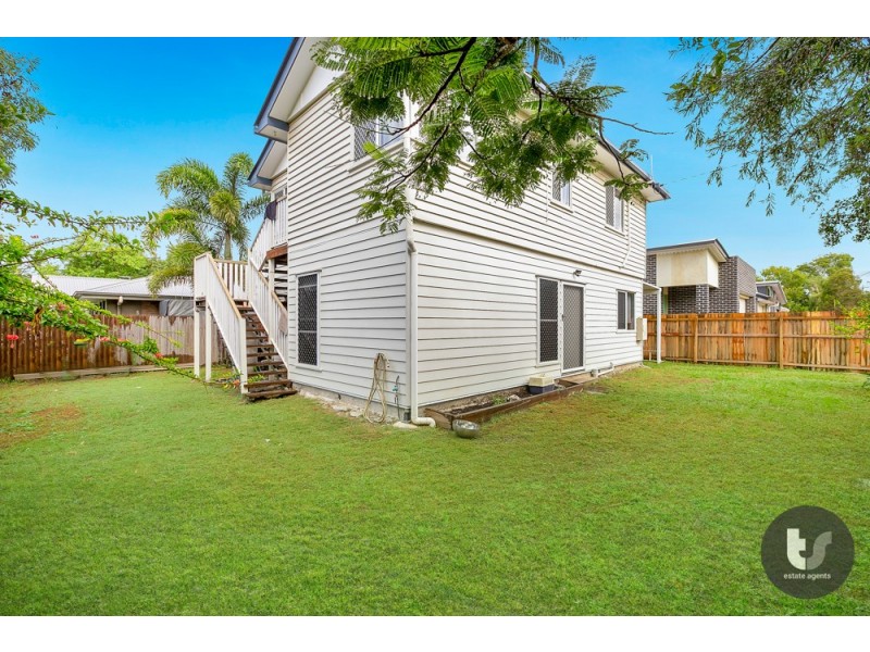 186 Main Street, Redland Bay QLD 4165