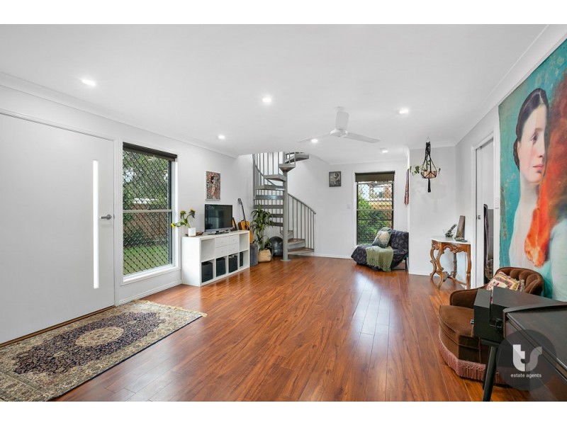 186 Main Street, Redland Bay QLD 4165