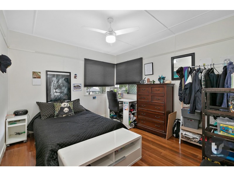 186 Main Street, Redland Bay QLD 4165