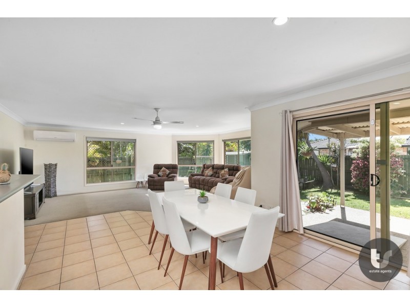 19 Creekside Circuit West, Victoria Point QLD 4165