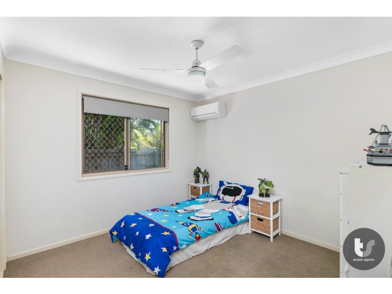 19 Creekside Circuit West, Victoria Point QLD 4165