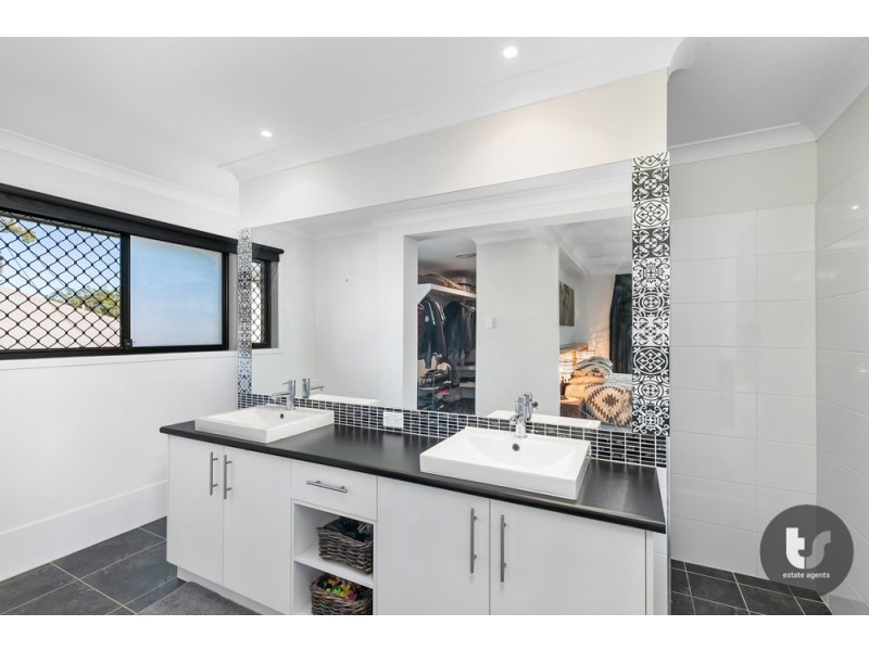 5 Bodega Street, Mount Cotton QLD 4165